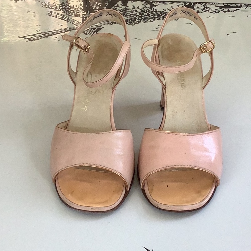 Vintage 1977 Pink Soft Leather Sling Back Chunky Heels with delicateRoseGold